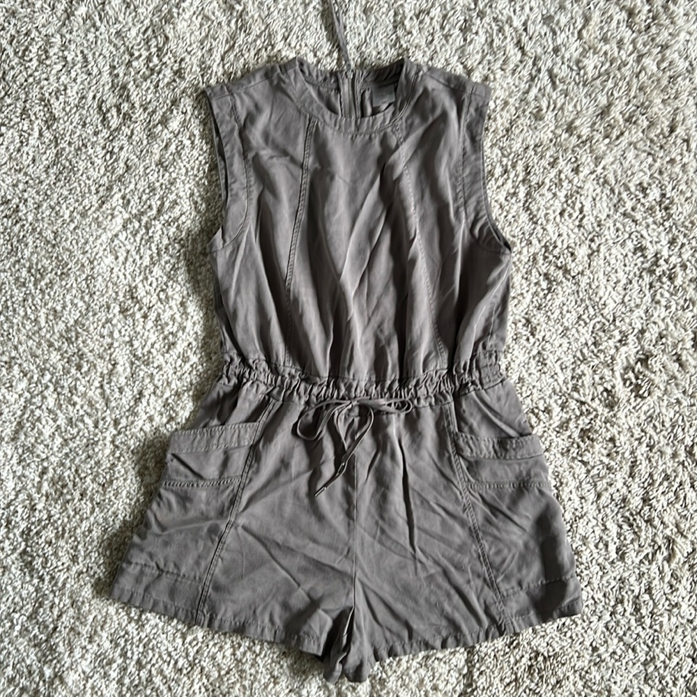 Calia Utility Shorts Romper Jumpsuit size medium